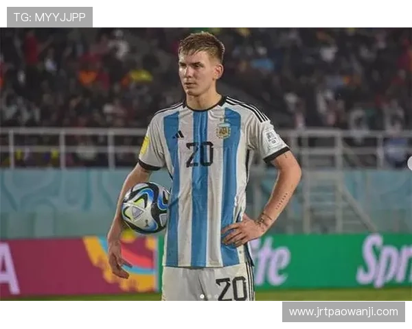 马斯坦托诺感受球迷支持入心 马斯坦托诺感受球迷支持入心